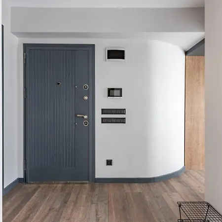 Cozy Bright Wparking 2bd1bath Home!#338 * Стамбул