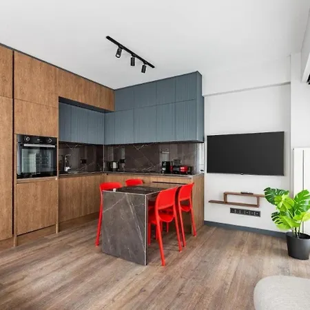 Cozy Bright Wparking 2bd1bath Home!#338 伊斯坦布尔