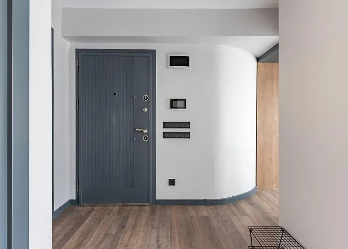 Cozy Bright Wparking 2bd1bath Home!#338 * اسطنبول