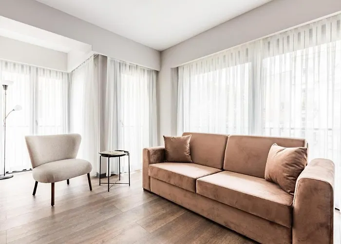 Cozy Bright Wparking 2bd1bath Home!#338 شقة اسطنبول